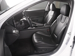 Седан Hyundai Elantra 2023 года, 2449000 рублей, Минеральные Воды