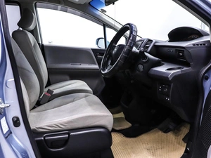 Минивэн Honda Freed 2010 года, 940000 рублей, Красноярск