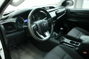 Пикап Toyota Hilux 2019 года, 3495000 рублей, Красноярск