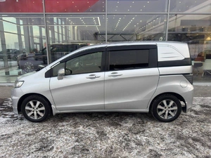 Минивэн Honda Freed 2016 года, 1090000 рублей, Солонцы