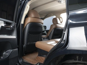 Внедорожник Toyota Land Cruiser 2014 года, 3160000 рублей, Омск