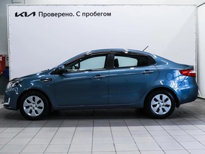 Седан Kia Rio 2012 года, 950000 рублей, Красноярск