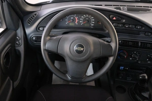 Внедорожник Chevrolet Niva 2015 года, 899000 рублей, Омск