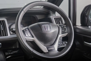 Минивэн Honda Stepwgn Spada 2013 года, 1699000 рублей, Томск
