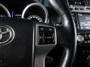 Внедорожник Toyota Land Cruiser Prado 2015 года, 4140000 рублей, Волгоград