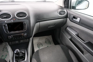 Седан Ford Focus 2008 года, 549000 рублей, Красноярск