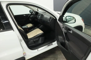 Внедорожник Volkswagen Tiguan 2014 года, 1400000 рублей, Курск