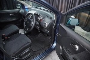 Хетчбэк Nissan Note 2012 года, 649000 рублей, Красноярск