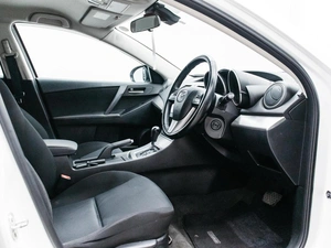 Хетчбэк Mazda Axela 2010 года, 890000 рублей, Красноярск