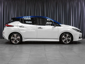 Хетчбэк Nissan Leaf 2017 года, 1659000 рублей, Тюмень
