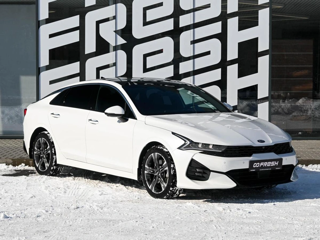 Седан Kia K5 2021 года, 2850000 рублей, Волгоград