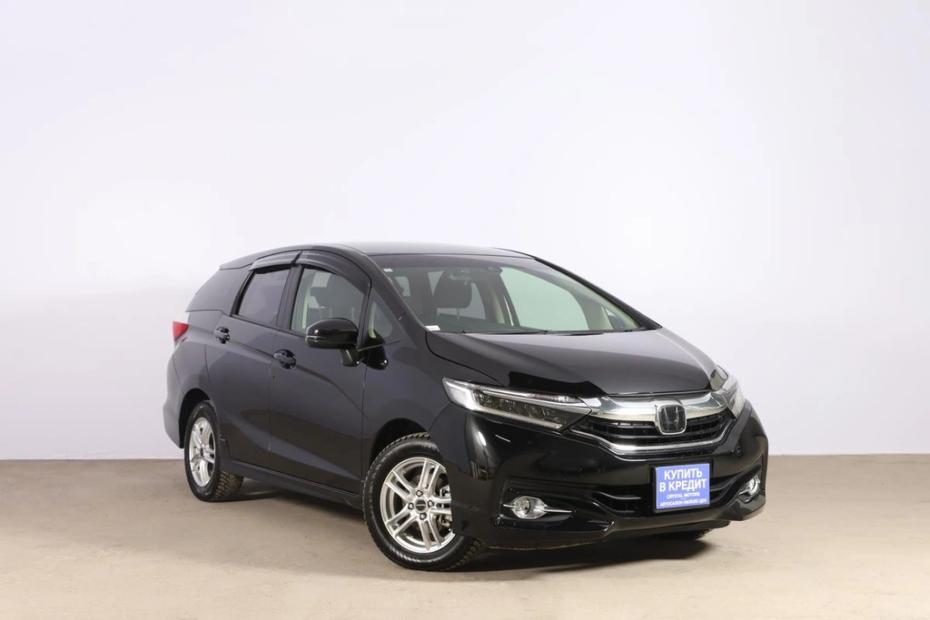 Универсал Honda Shuttle 2018 года, 1899000 рублей, Новосибирск