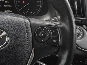 Внедорожник Toyota RAV4 2018 года, 2429000 рублей, Краснодар