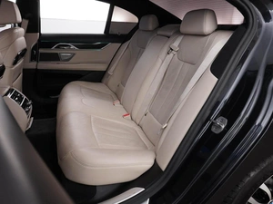 Седан BMW 7 серия 2017 года, 4200055 рублей, Москва
