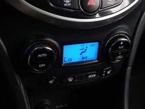 Седан Hyundai Solaris 2011 года, 699000 рублей, Воронеж