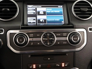 Внедорожник Land Rover Discovery 2014 года, 2577077 рублей, Москва