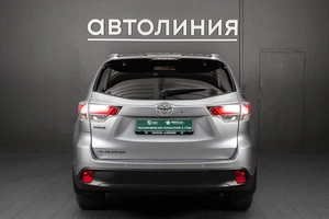 Внедорожник Toyota Highlander 2014 года, 2770000 рублей, Красноярск