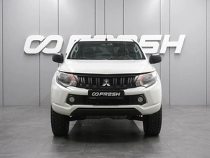 Пикап Mitsubishi L200 2018 года, 2029000 рублей, Воронеж