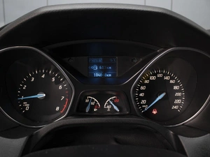 Седан Ford Focus 2012 года, 1070000 рублей, Омск