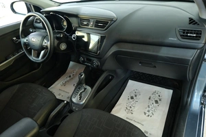 Седан Kia Rio 2014 года, 1319000 рублей, Омск