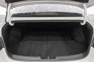 Седан Hyundai Elantra 2021 года, 1649000 рублей, Барнаул