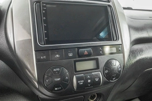 Внедорожник Toyota RAV4 2004 года, 789000 рублей, Барнаул