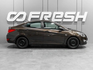 Седан Hyundai Solaris 2015 года, 900000 рублей, Тюмень