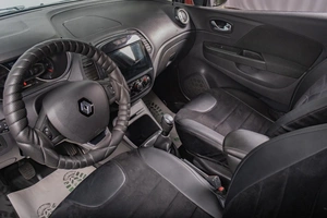 Внедорожник Renault Kaptur 2019 года, 1529000 рублей, Томск