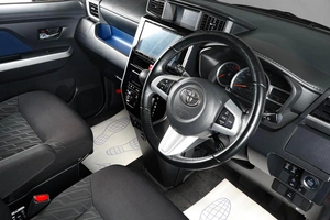 Минивэн Toyota Roomy 2020 года, 1259000 рублей, Тюмень