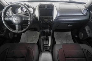 Внедорожник Toyota RAV4 2004 года, 979000 рублей, Кемерово