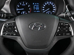 Седан Hyundai Solaris 2018 года, 1349000 рублей, Аксай