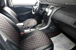 Седан Toyota Corolla 2012 года, 1319000 рублей, Тюмень