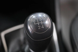 Хетчбэк Hyundai Solaris 2012 года, 639000 рублей, Омск