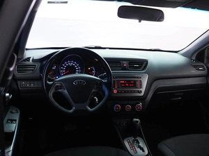 Седан Kia Rio 2016 года, 819325 рублей, Москва