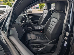 Внедорожник Volkswagen Touareg 2018 года, 3848000 рублей, Краснодар