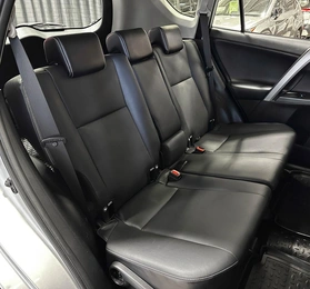 Внедорожник Toyota RAV4 2017 года, 2657000 рублей, Красноярск