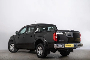 Пикап Nissan Navara 2010 года, 979000 рублей, Томск