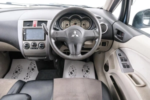 Хетчбэк Mitsubishi Colt 2003 года, 399000 рублей, Красноярск