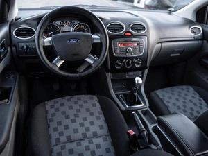 Хетчбэк Ford Focus 2008 года, 475000 рублей, Волгоград