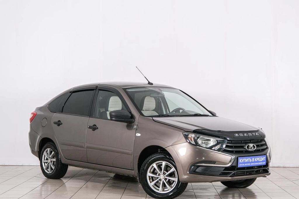 Лифтбек ВАЗ (LADA) Granta 2019 года, 679000 рублей, Красноярск