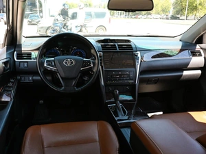 Седан Toyota Camry 2017 года, 2329000 рублей, Волгоград