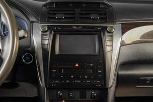 Седан Toyota Camry 2015 года, 1769000 рублей, Тюмень