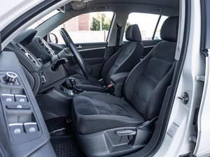 Внедорожник Volkswagen Tiguan 2012 года, 1599000 рублей, Нижний Новгород