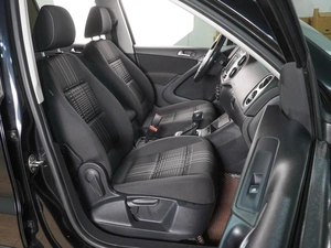 Внедорожник Volkswagen Tiguan 2015 года, 1219000 рублей, Воронеж