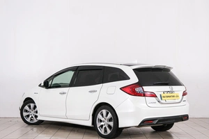 Хетчбэк Honda Jade 2017 года, 1499000 рублей, Красноярск