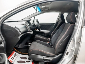 Минивэн Honda Stream 2010 года, 1170000 рублей, Красноярск