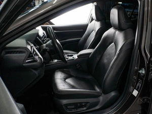 Седан Toyota Camry 2021 года, 3979000 рублей, Тюмень