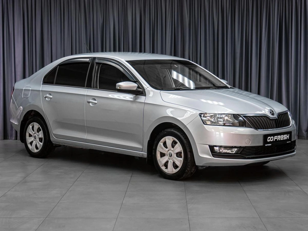 Лифтбек Skoda Rapid 2018 года, 1339000 рублей, Тюмень