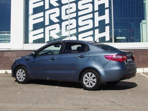 Седан Kia Rio 2012 года, 750000 рублей, Владимир