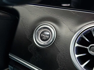 Седан Mercedes-benz E-класс 2021 года, 3900000 рублей, Большой Сочи